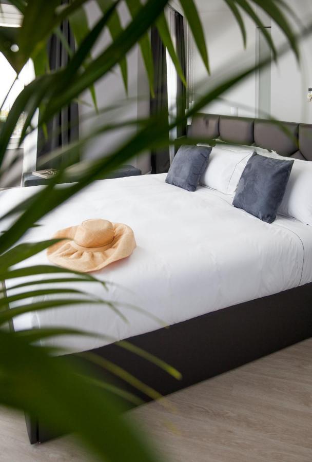Sanremo Luxury Suites Ngoại thất bức ảnh